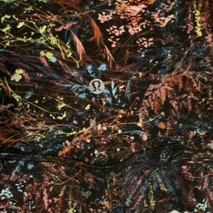 Lululemon Floral 8 Floral leggings Active Travel Scandi Girl Yoga Resortwear